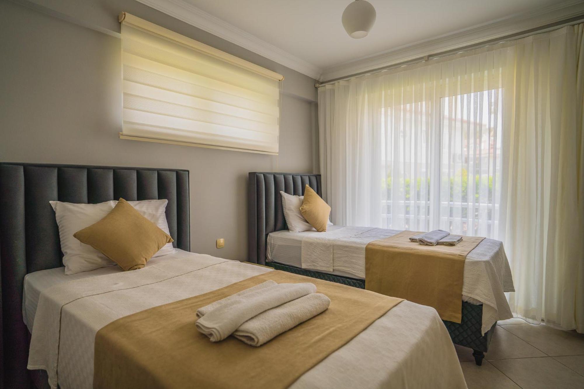 Sunset Beach Club Aqua Lettings Fethiye Exterior foto